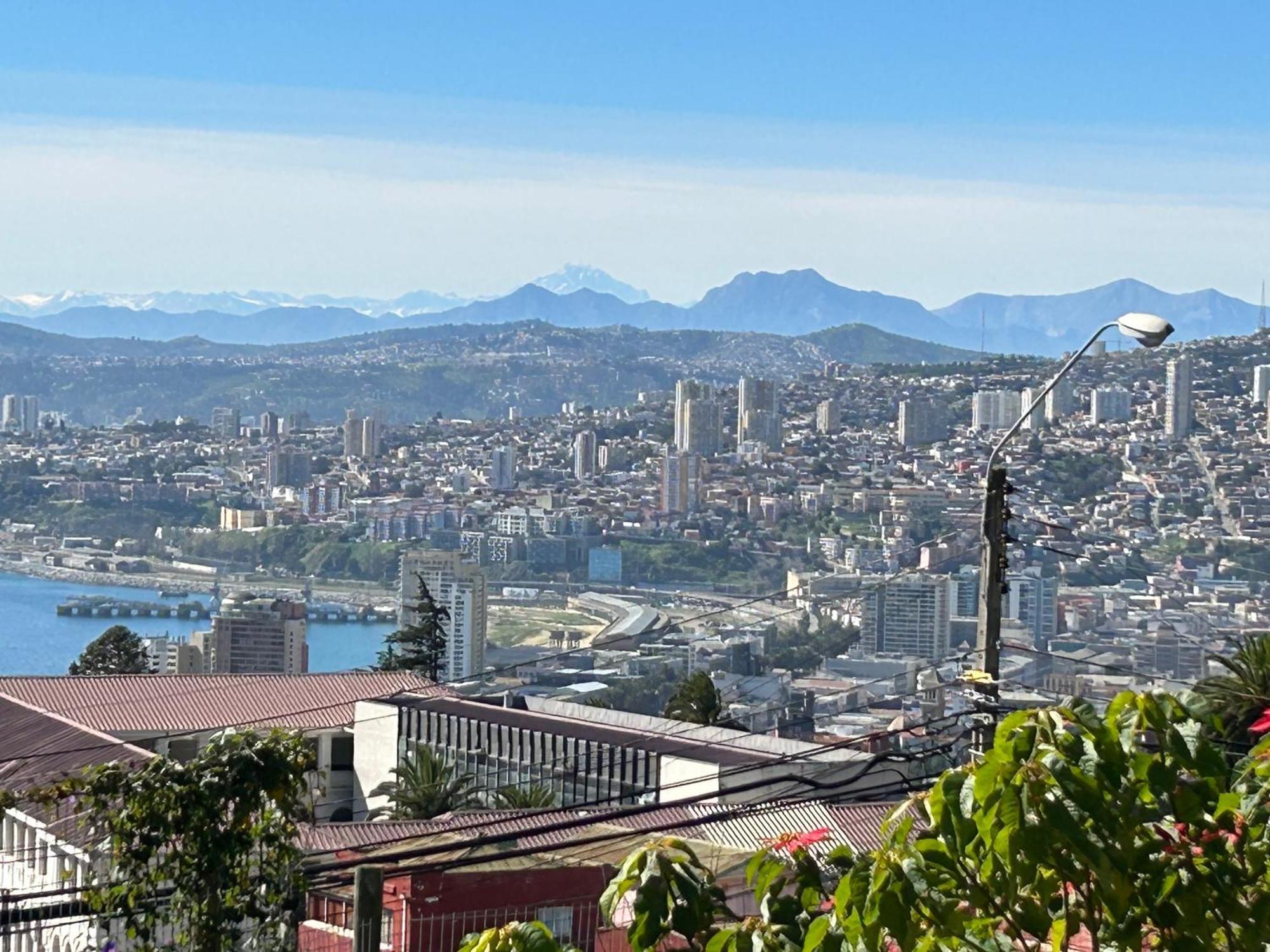 Hotel Faro Azul Valparaiso Cerro Alegre المظهر الخارجي الصورة
