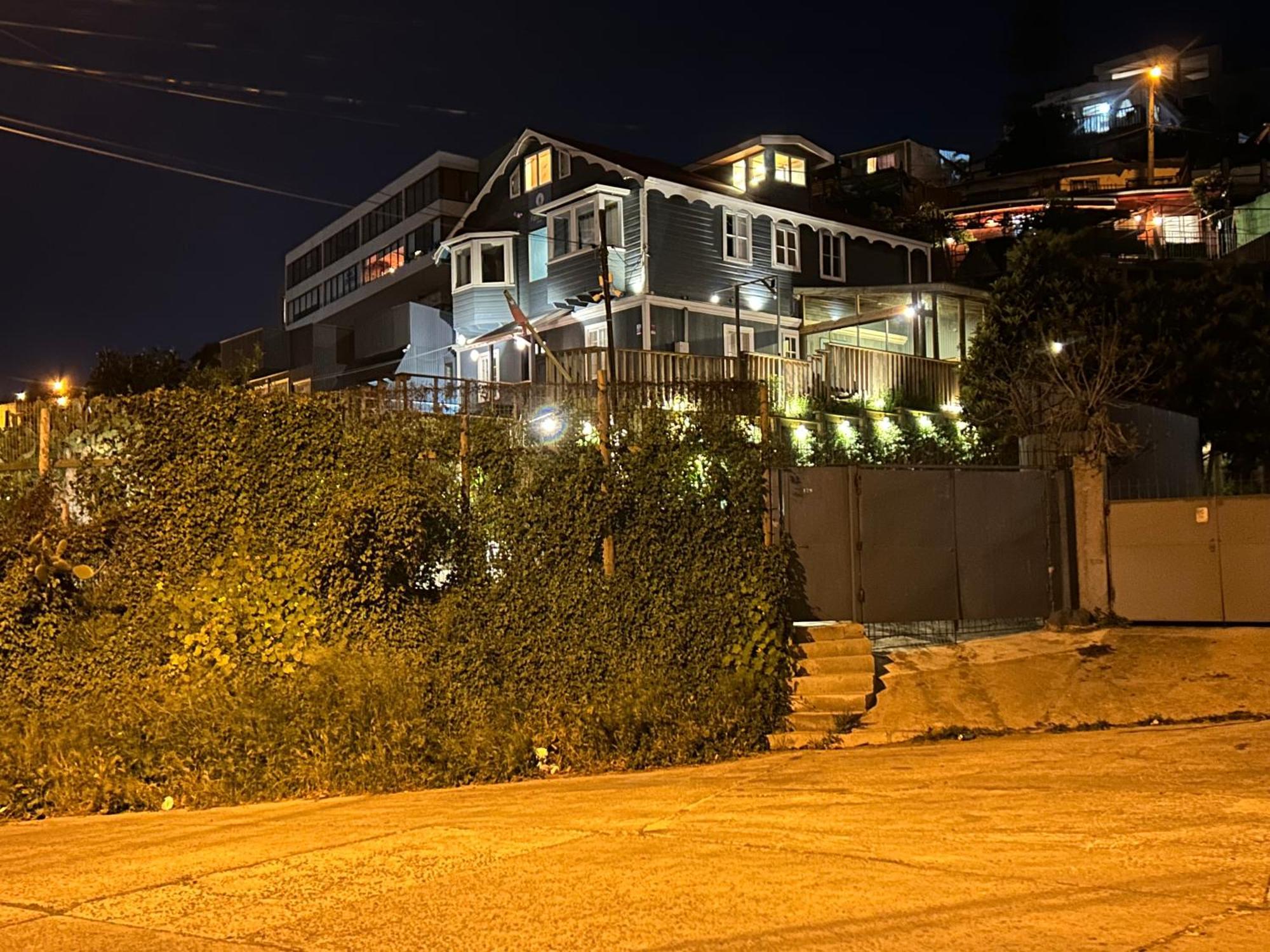Hotel Faro Azul Valparaiso Cerro Alegre المظهر الخارجي الصورة