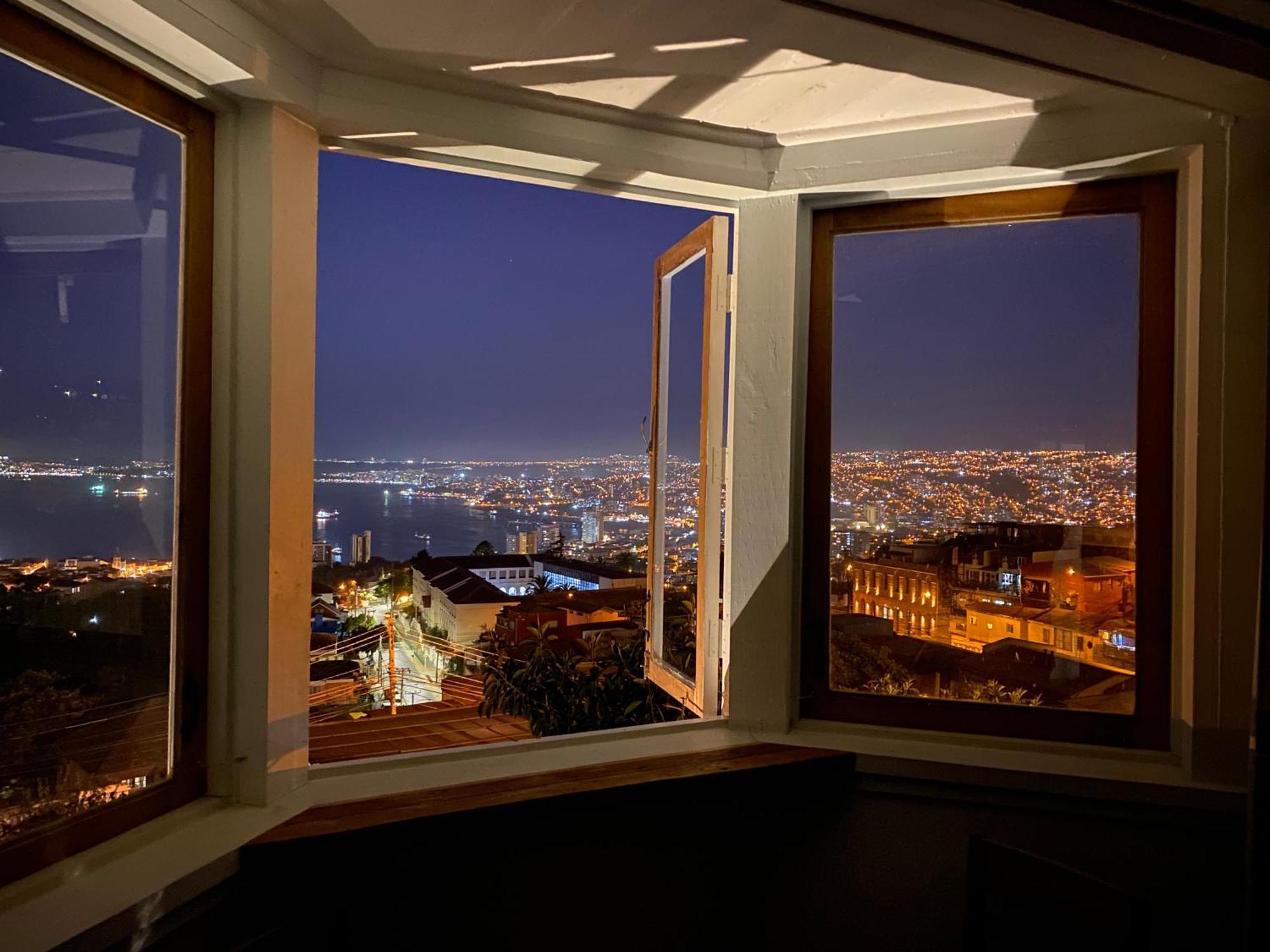 Hotel Faro Azul Valparaiso Cerro Alegre المظهر الخارجي الصورة